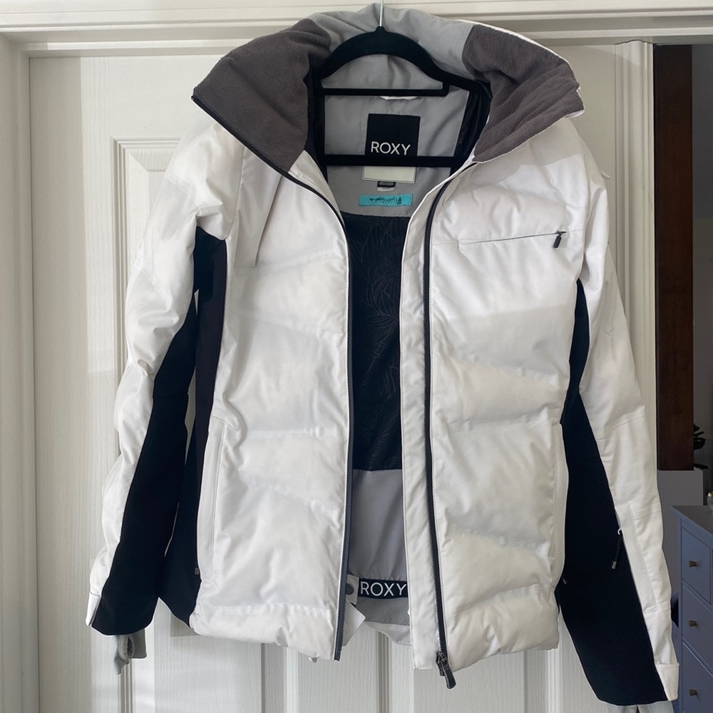 ROXY WOMEN’S Snow Storm Insulated Jacket Small